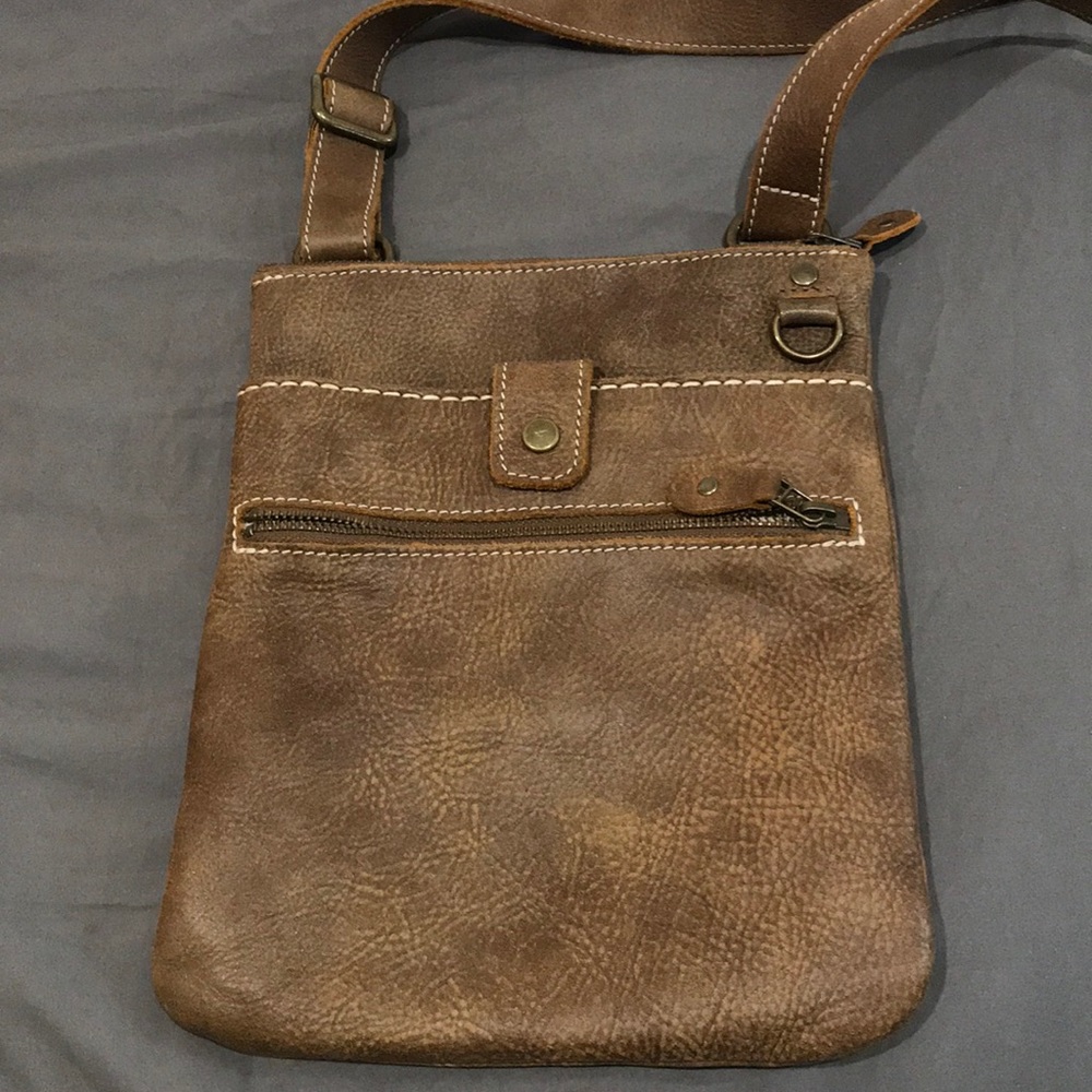 Roots crossbody bag